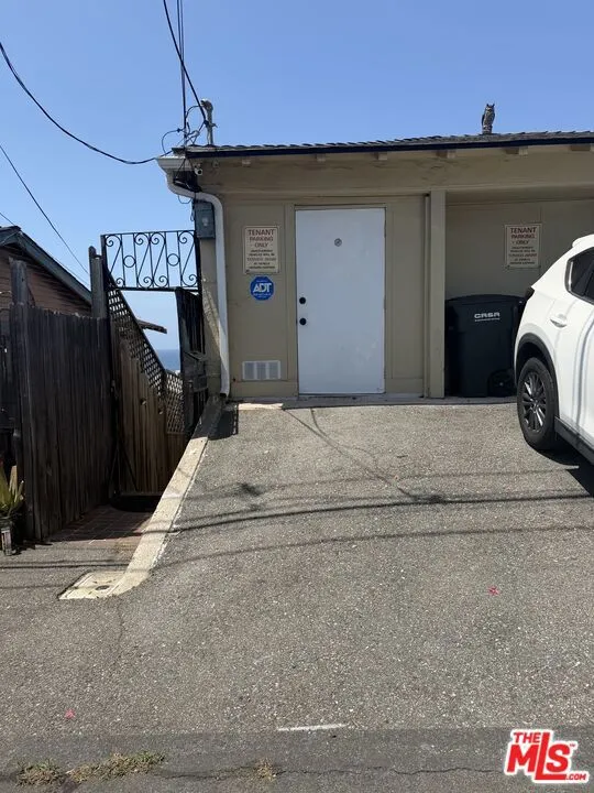 653 Ramona Avenue Laguna Beach, CA 92651