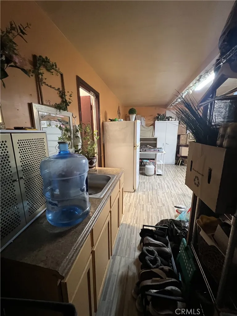 924 Dosangh Court Livingston, CA 95334