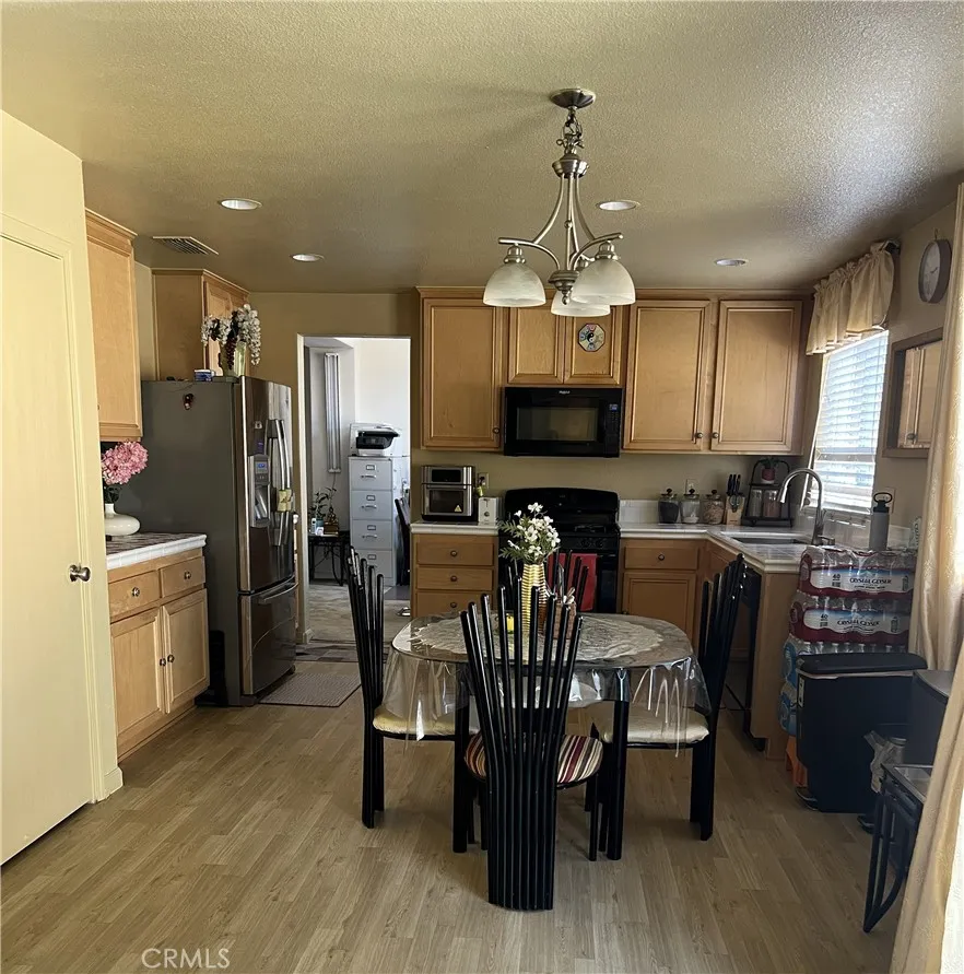 924 Dosangh Court Livingston, CA 95334