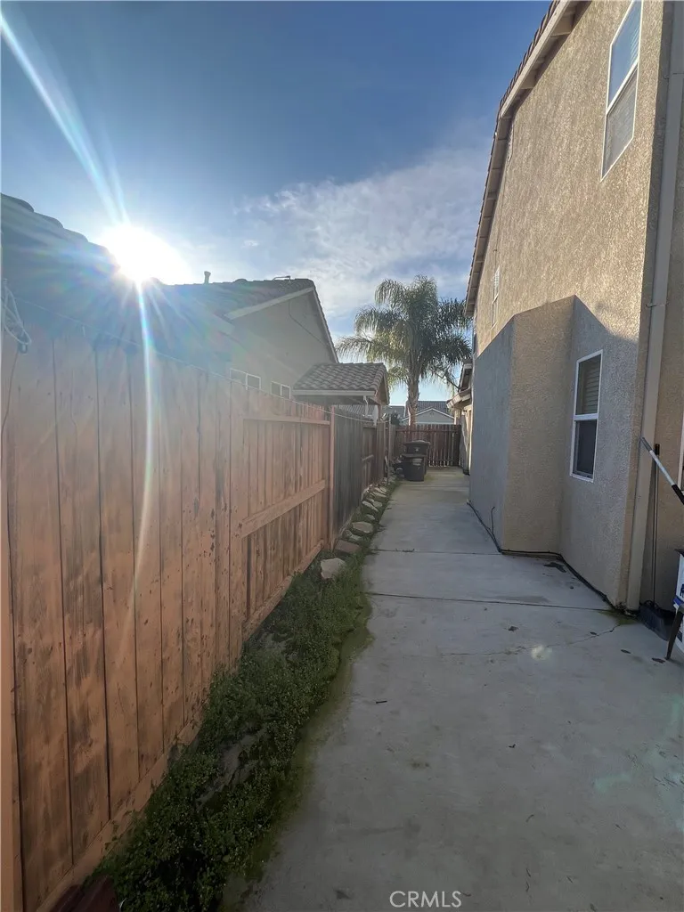 924 Dosangh Court Livingston, CA 95334