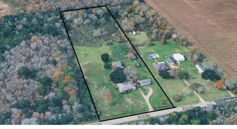 7010 Iowa Lane
