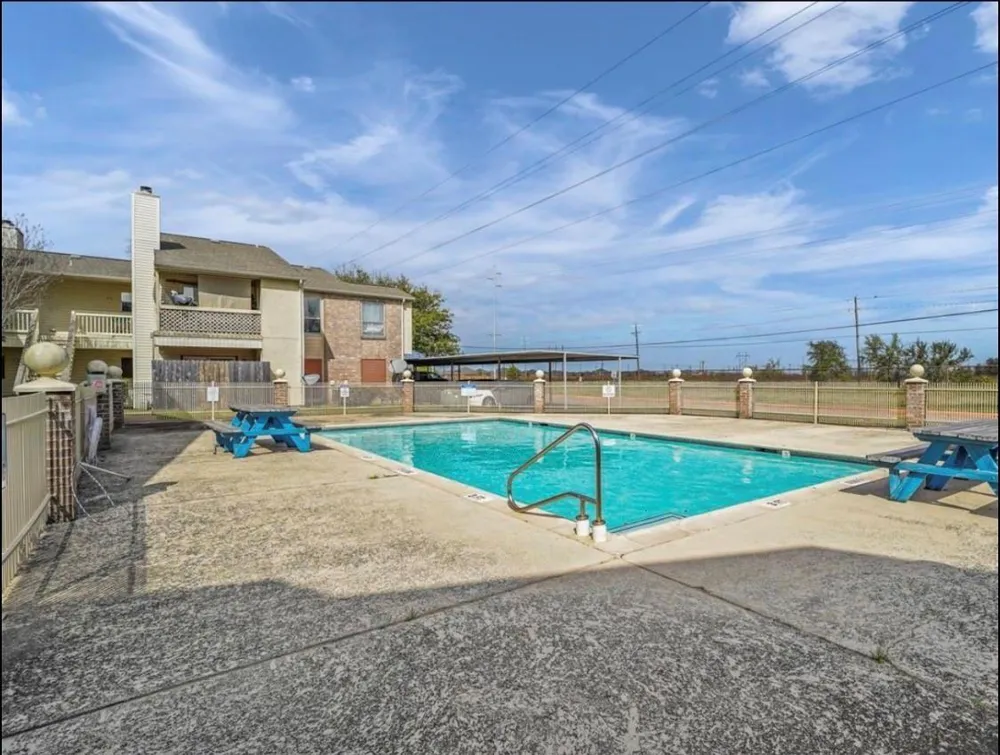 7600 Emmett F Lowry Expressway #1102 Texas City, TX 77591