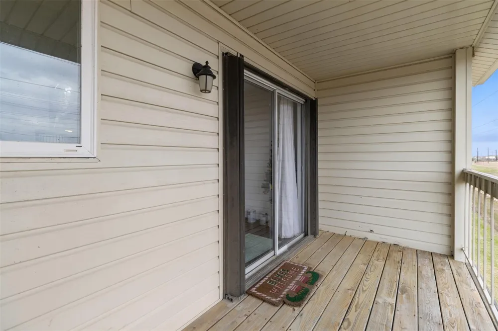 7600 Emmett F Lowry Expressway #1102 Texas City, TX 77591