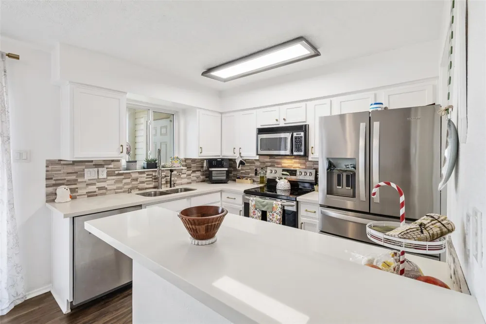 7600 Emmett F Lowry Expressway #1102 Texas City, TX 77591