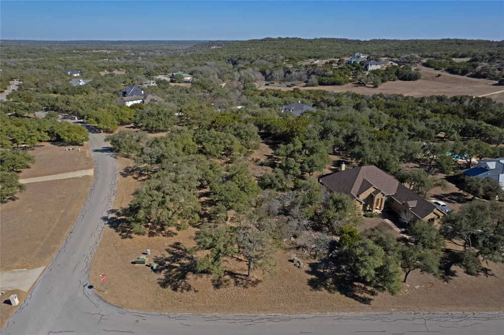117 Covered Bridge Drive Driftwood, TX 78619