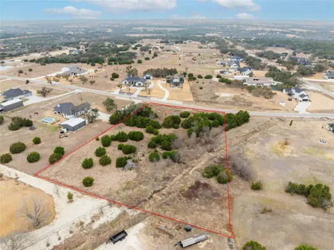 220 Lantana Bud Trail