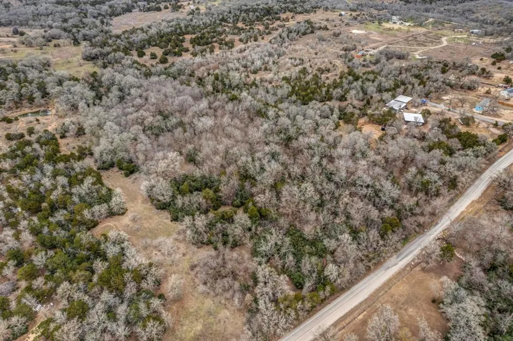 9 Boyd Road Red Rock, TX 78662