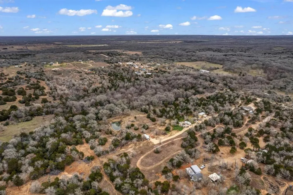 9 Boyd Road Red Rock, TX 78662