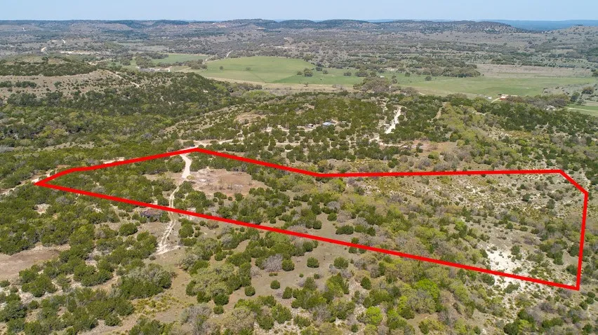 4 Hidden Valley Ranch Road Johnson City, TX 78636