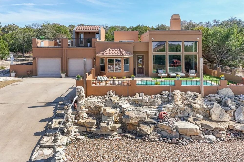 3211 Constitution Drive Lago Vista, TX 78645