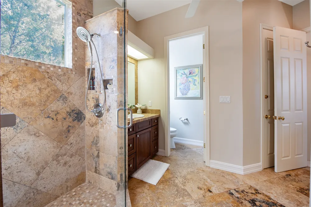 3211 Constitution Drive Lago Vista, TX 78645