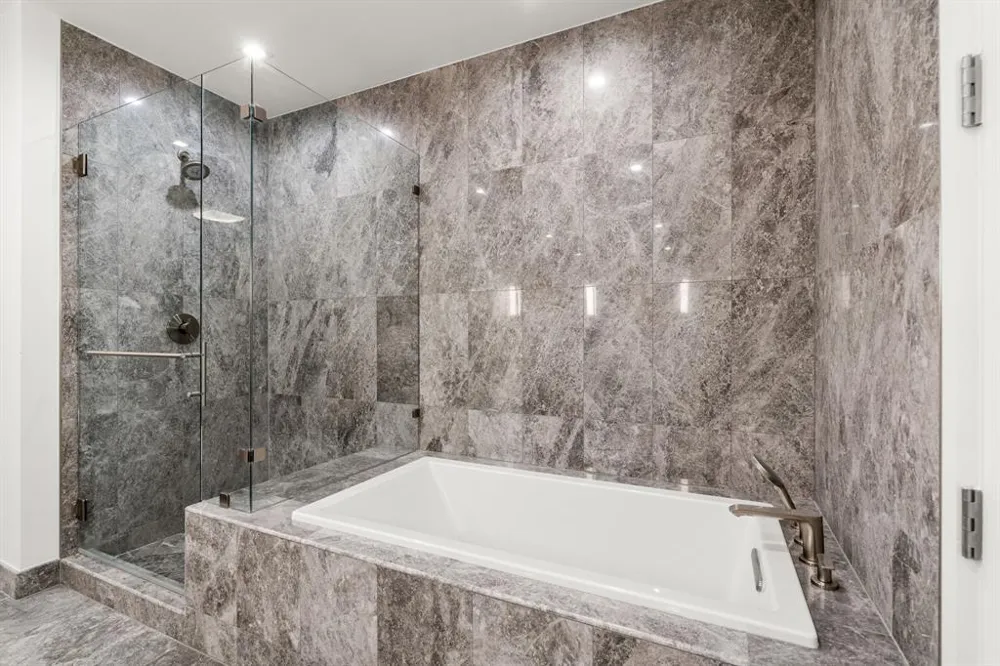 501 West Avenue #3403 Austin, TX 78701