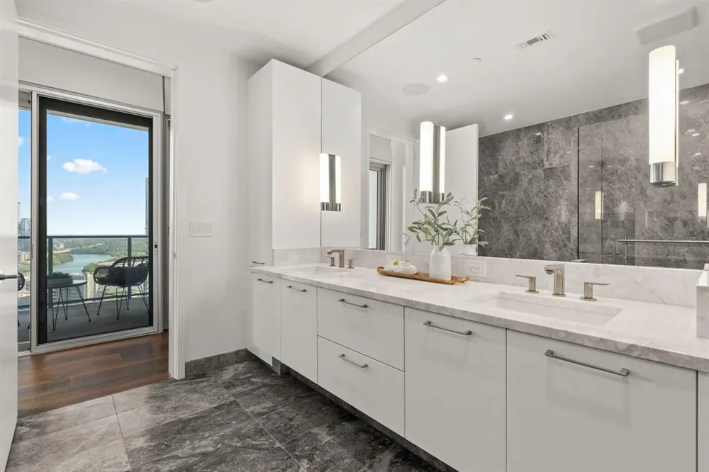 501 West Avenue #3403 Austin, TX 78701