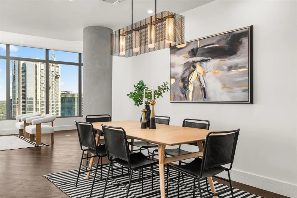 501 West Avenue #3403 Austin, TX 78701
