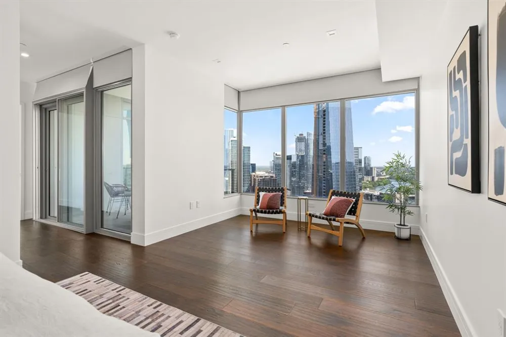 501 West Avenue #3403 Austin, TX 78701