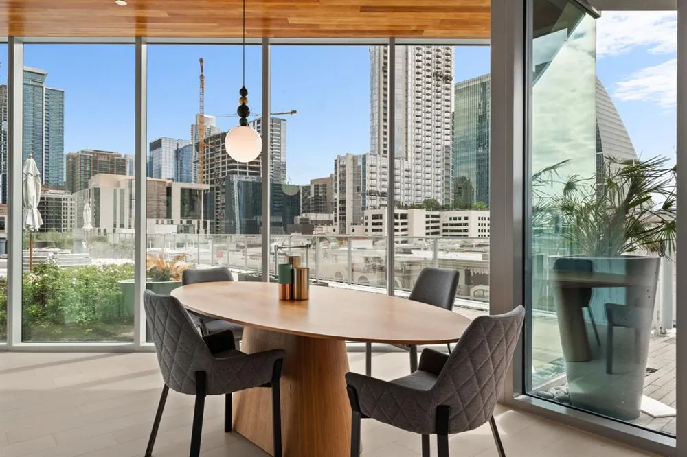 501 West Avenue #3403 Austin, TX 78701