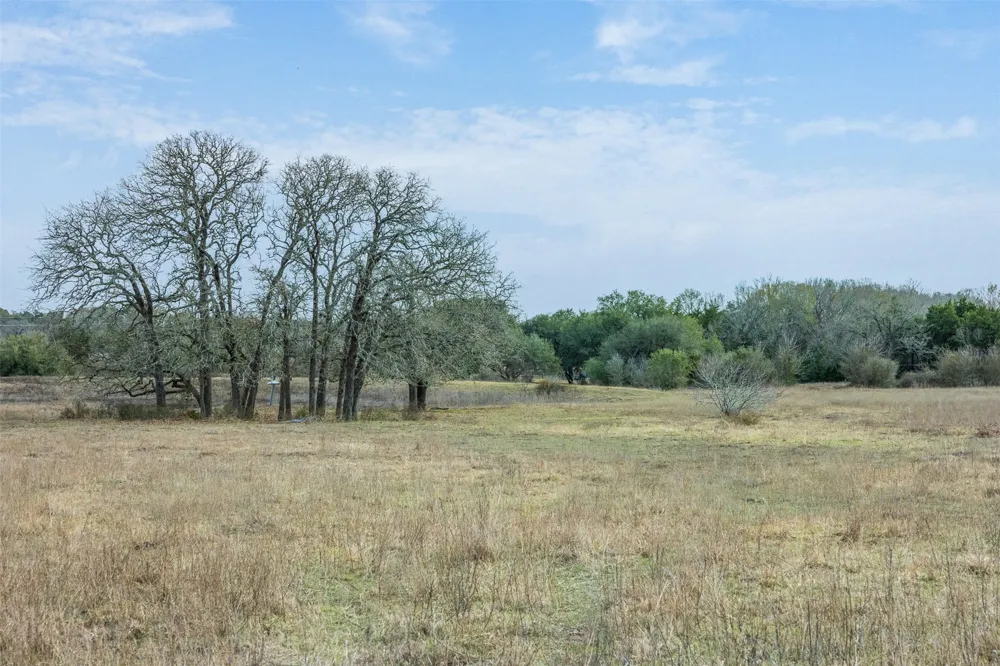 1310 Nassau Road Round Top, TX 78954