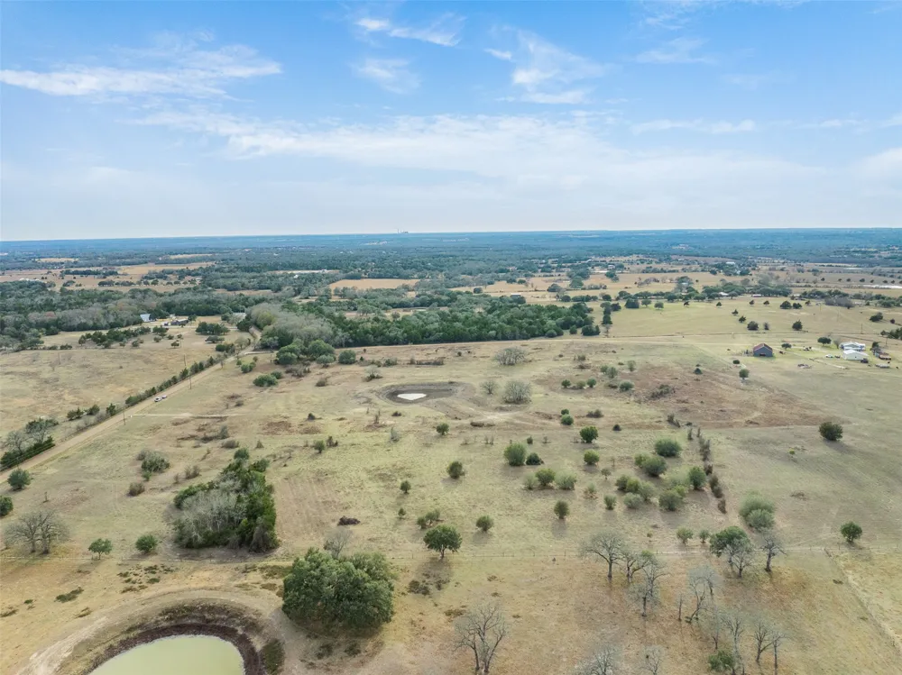 1310 Nassau Road Round Top, TX 78954