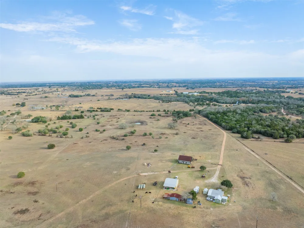 1310 Nassau Road Round Top, TX 78954
