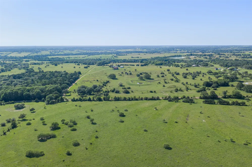 1310 Nassau Road Round Top, TX 78954