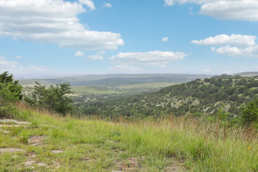 144 Cherokee Ridge Bertram, TX 78605