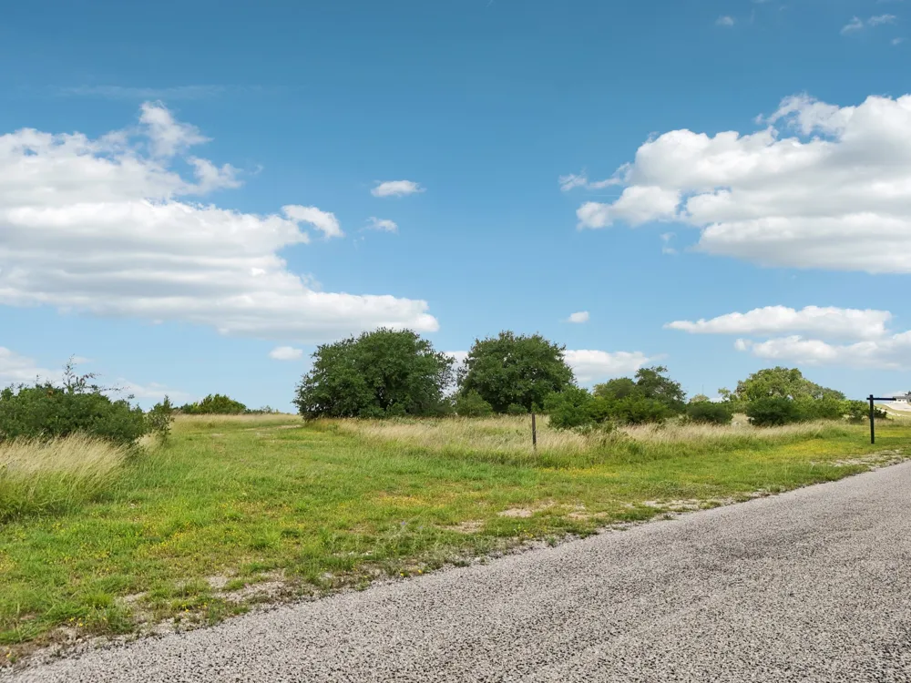 144 Cherokee Ridge Bertram, TX 78605