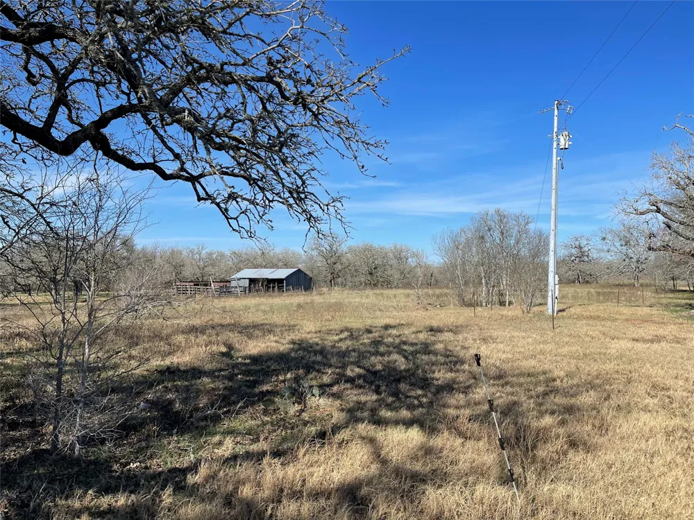 5279 Fm 2762 Flatonia, TX 78941