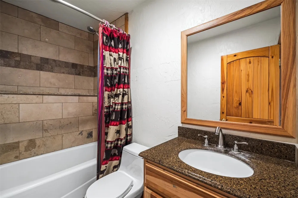 33533 Seneca Trail Oak Creek, CO 80467
