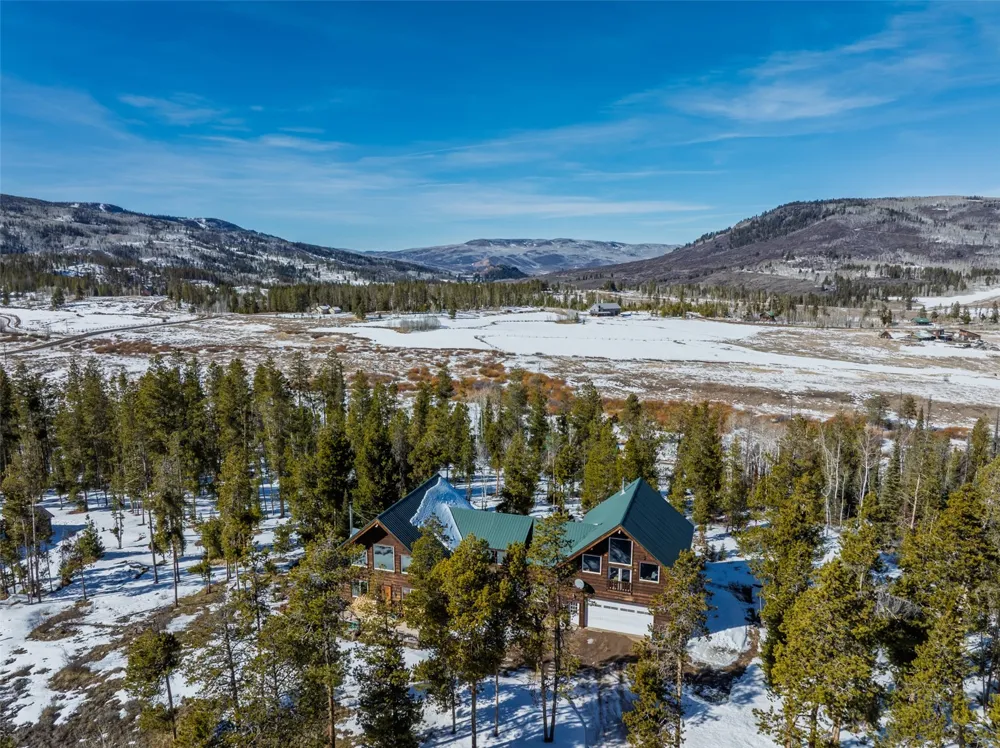 33533 Seneca Trail Oak Creek, CO 80467