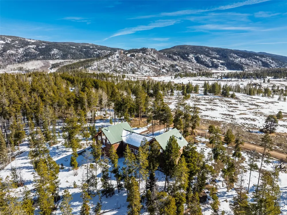 33533 Seneca Trail Oak Creek, CO 80467