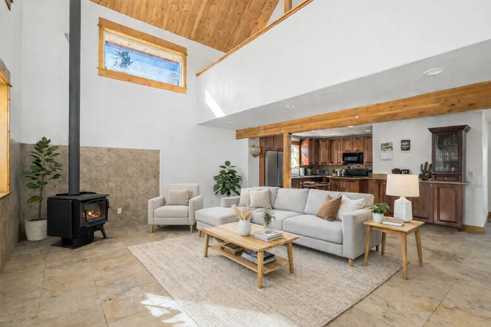 33533 Seneca Trail Oak Creek, CO 80467