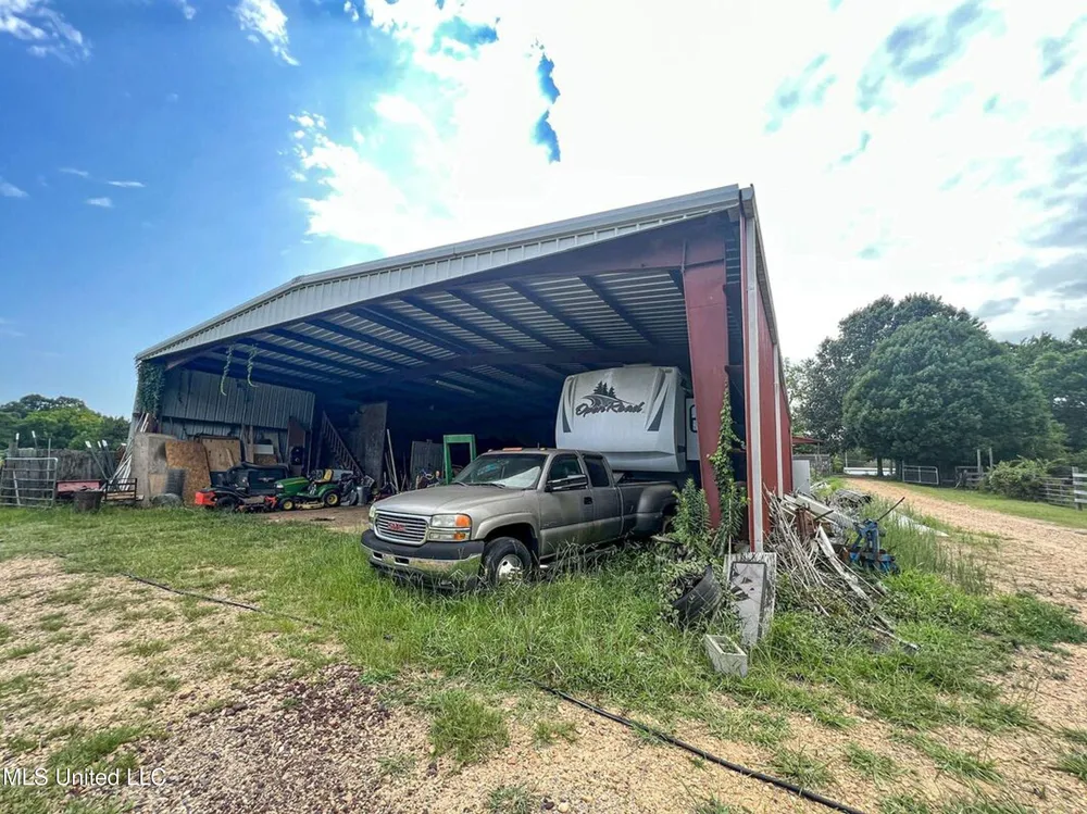 14912b 35 Highway Batesville, MS 38606