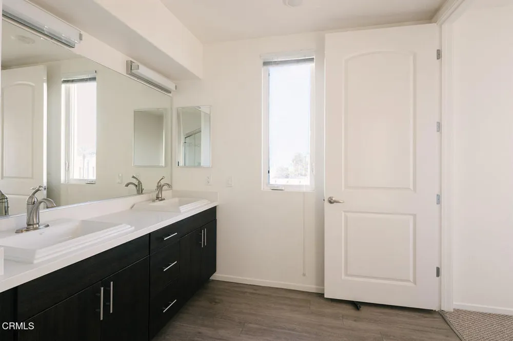 124 W Colorado Street #404 Glendale, CA 91204