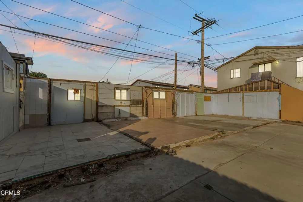 425 W 1st Street Oxnard, CA 93030