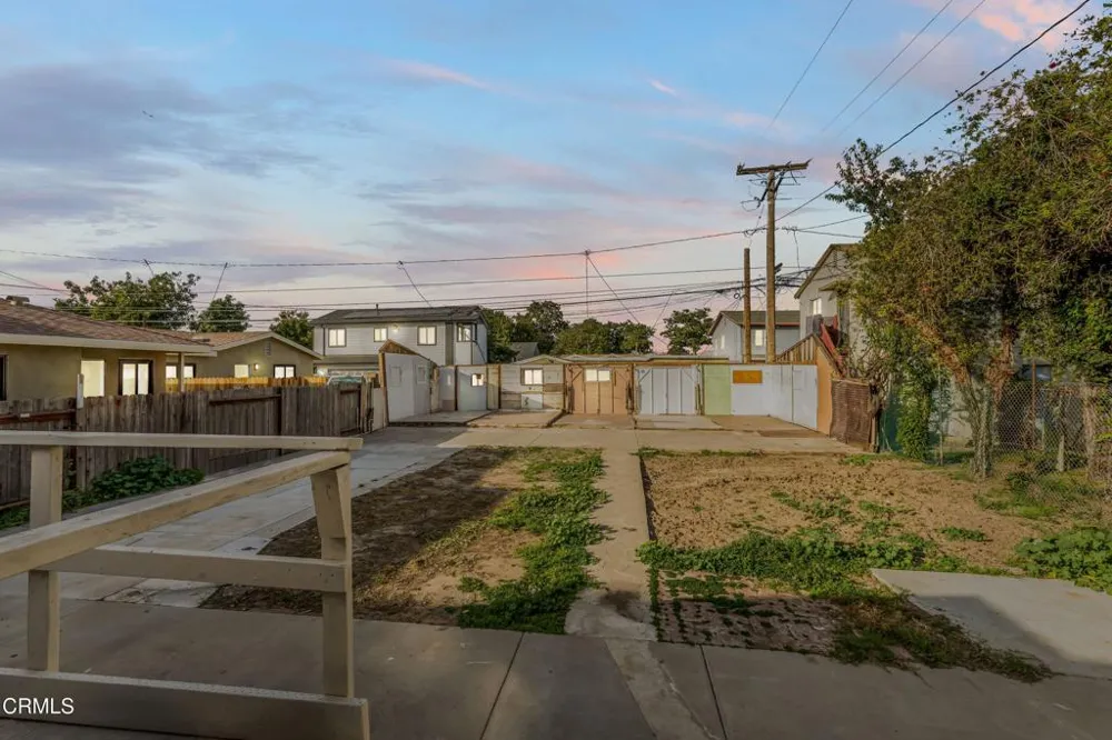 425 W 1st Street Oxnard, CA 93030
