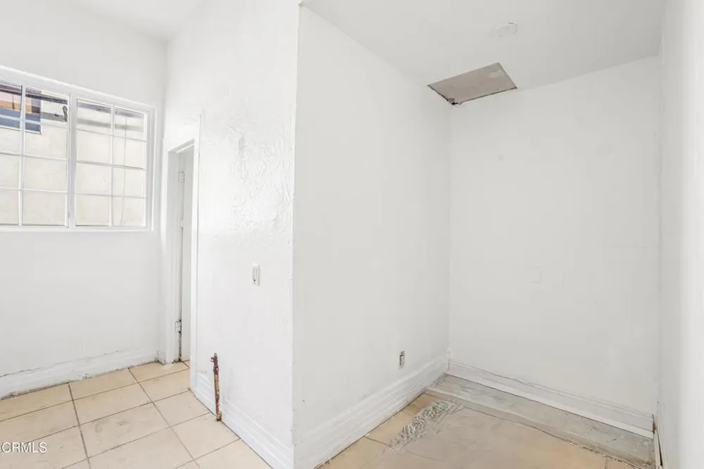 425 W 1st Street Oxnard, CA 93030