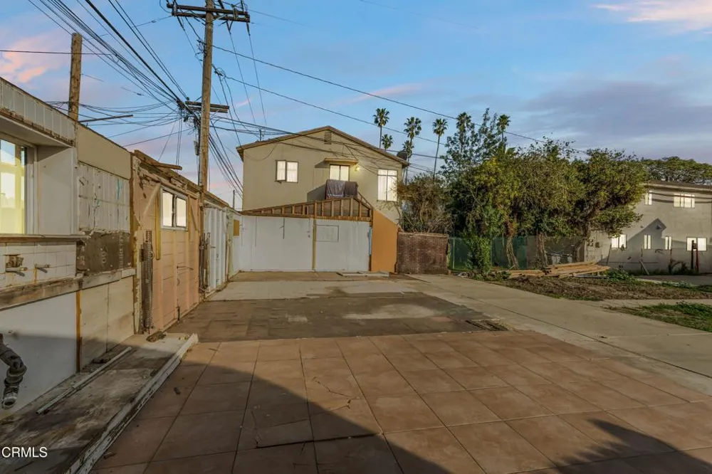425 W 1st Street Oxnard, CA 93030