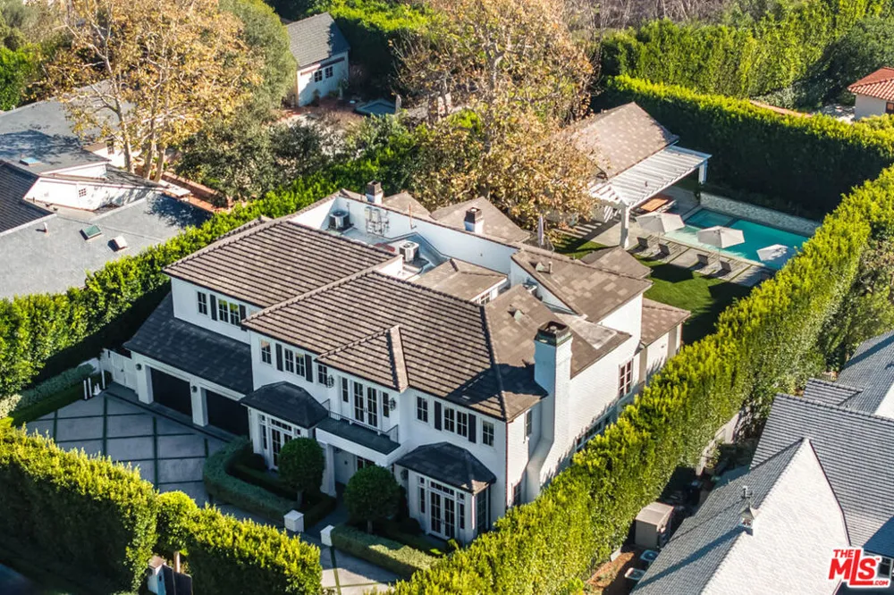 1580 Sorrento Drive Pacific Palisades, CA 90272