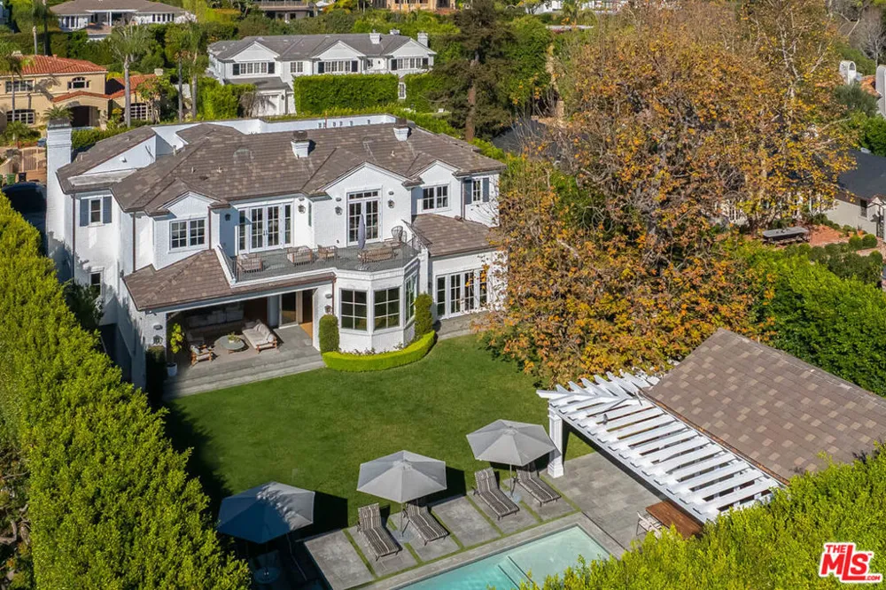 1580 Sorrento Drive Pacific Palisades, CA 90272