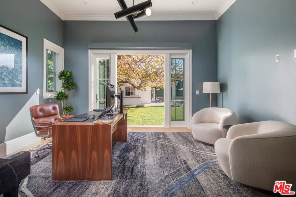 1580 Sorrento Drive Pacific Palisades, CA 90272