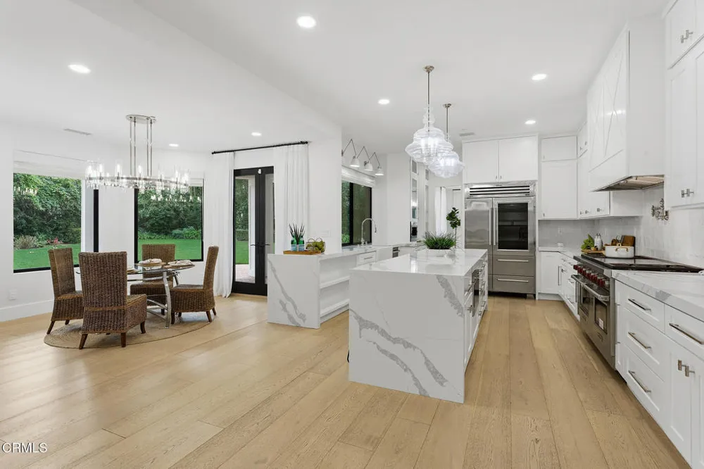 550 Unique Lane Simi Valley, CA 93065