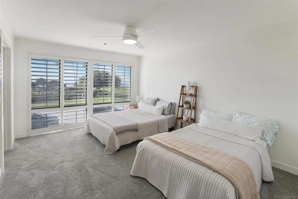 8263 Camino del Oro #171 La Jolla, CA 92037