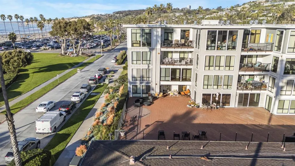 8263 Camino del Oro #171 La Jolla, CA 92037
