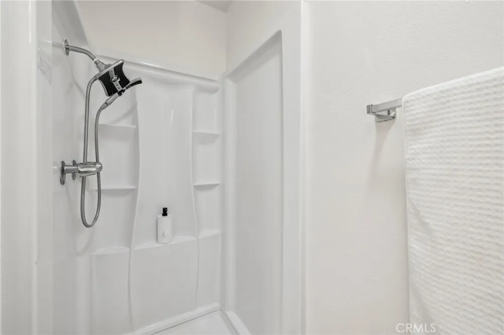 125 S Sierra Madre #215 Pasadena, CA 91107