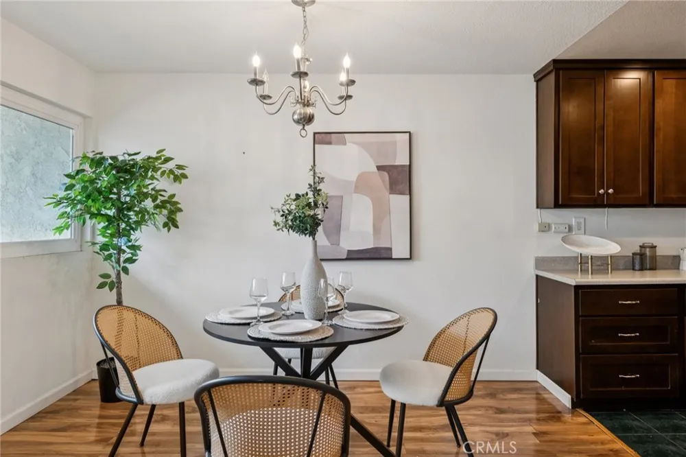125 S Sierra Madre #215 Pasadena, CA 91107