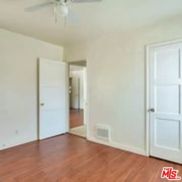 4063 ABOURNE ROAD #B Los Angeles, CA 90008