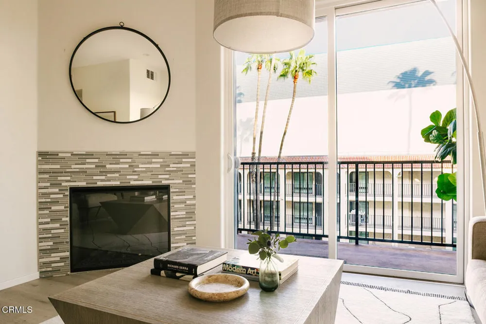 124 W Colorado Street #307 Glendale, CA 91204