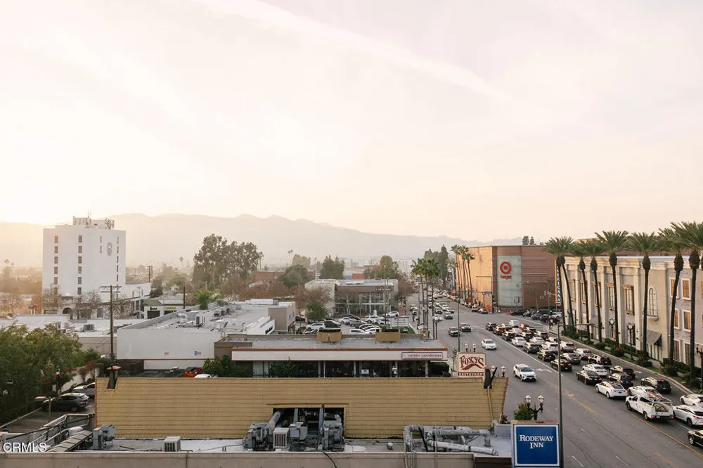 124 W Colorado Street #307 Glendale, CA 91204