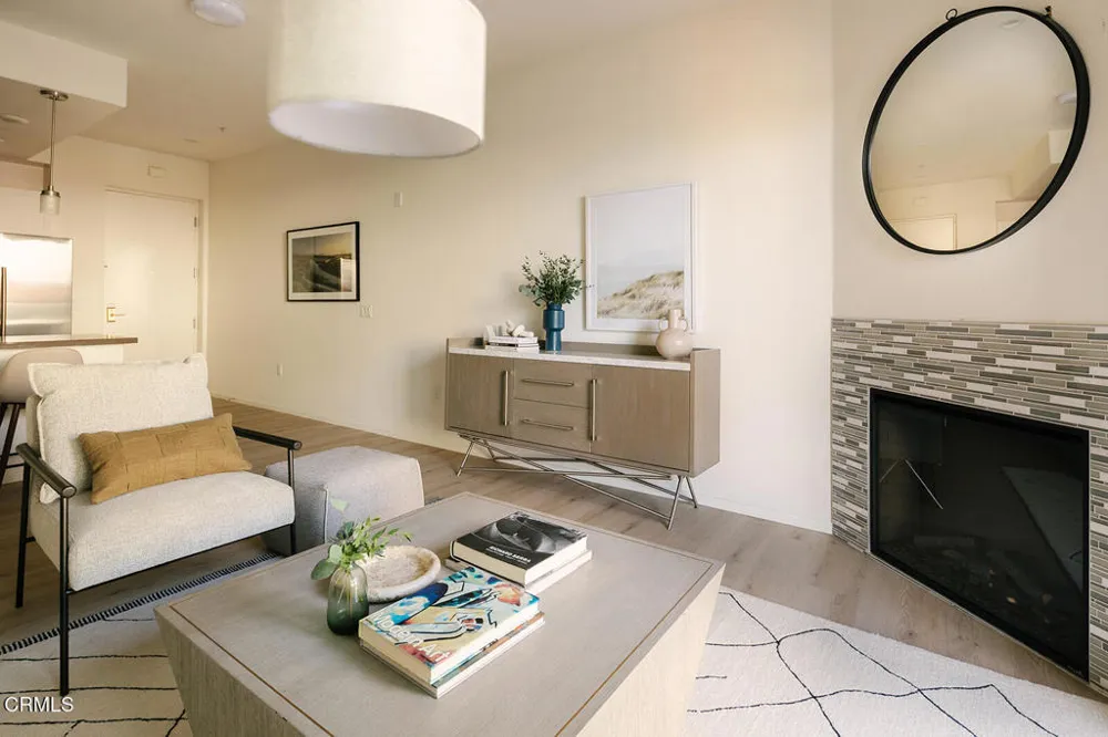 124 W Colorado Street #307 Glendale, CA 91204