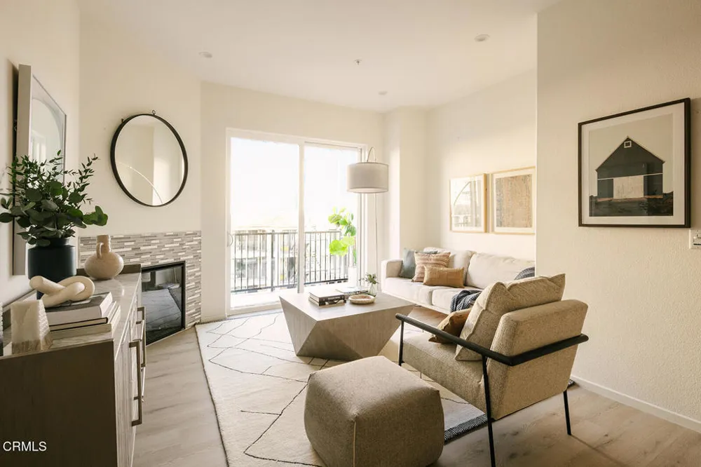 124 W Colorado Street #307 Glendale, CA 91204